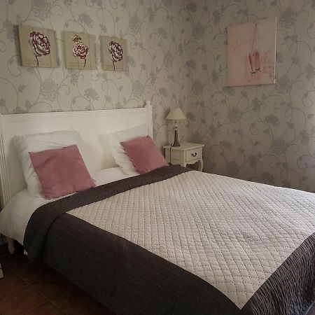 Les Imperiales Bed & Breakfast Boursault Exterior foto