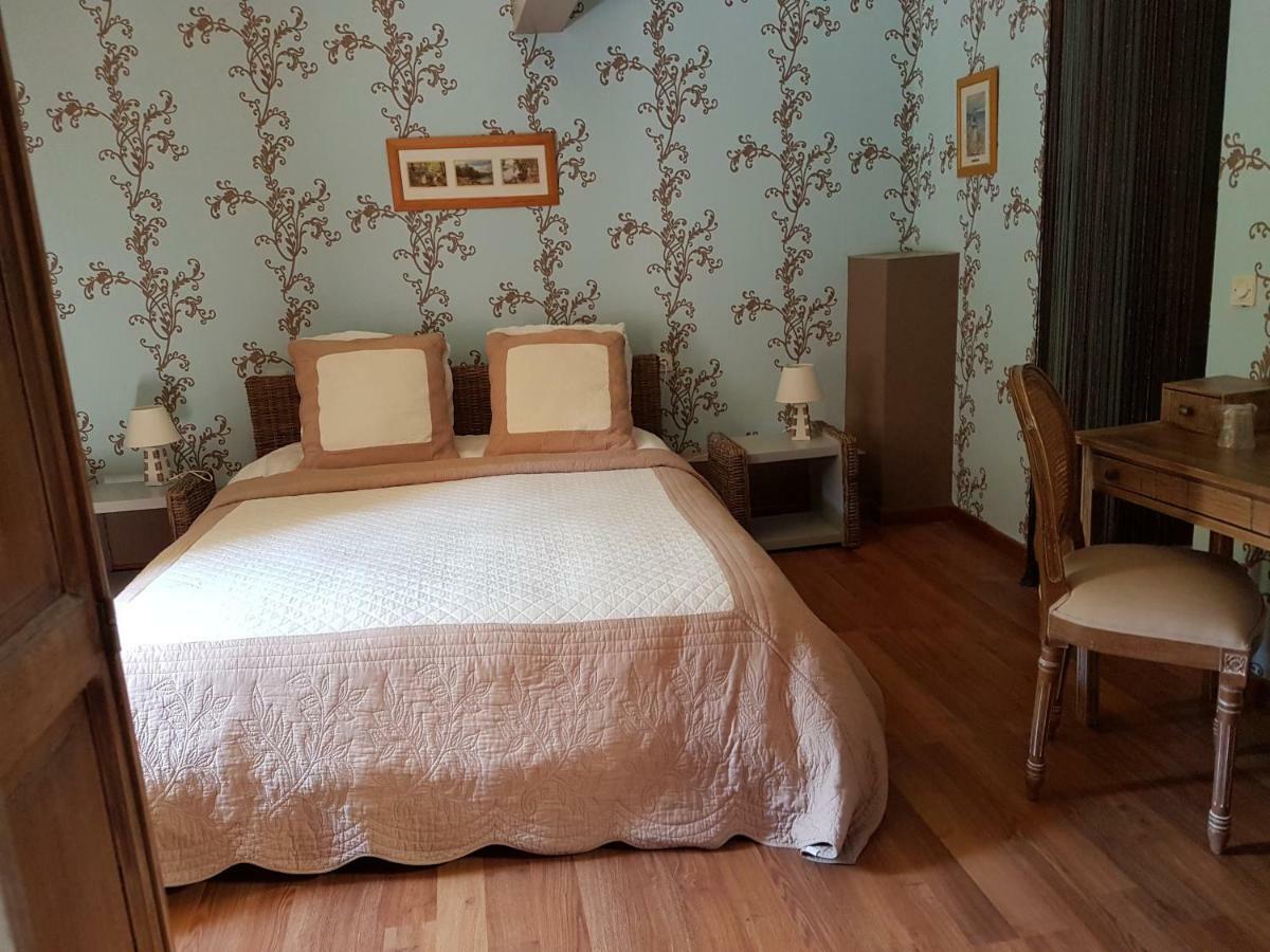 Les Imperiales Bed & Breakfast Boursault Exterior foto